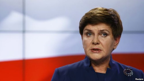 Премьер-министр Польши заявила об отказе принимать беженцев  - ảnh 1